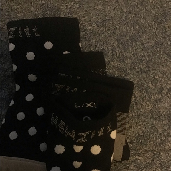 4 pair Newzill compression foot sleeves - Picture 2 of 3